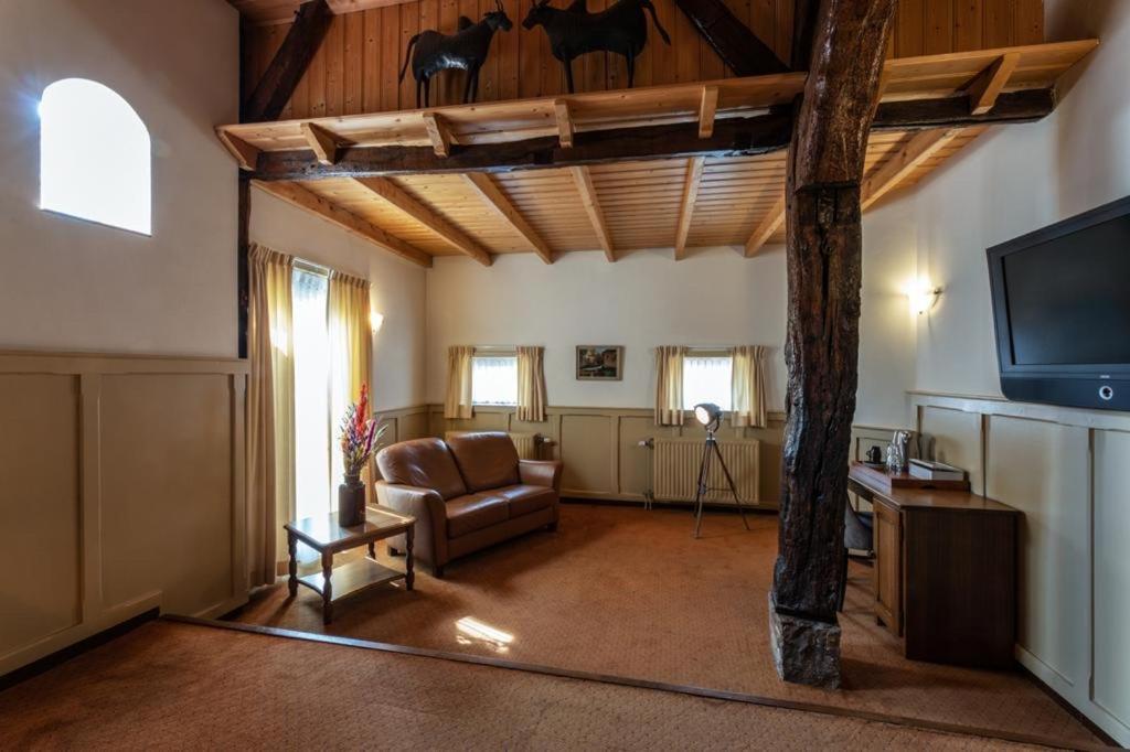 Hotel De Watermoelle Хааксберген Экстерьер фото